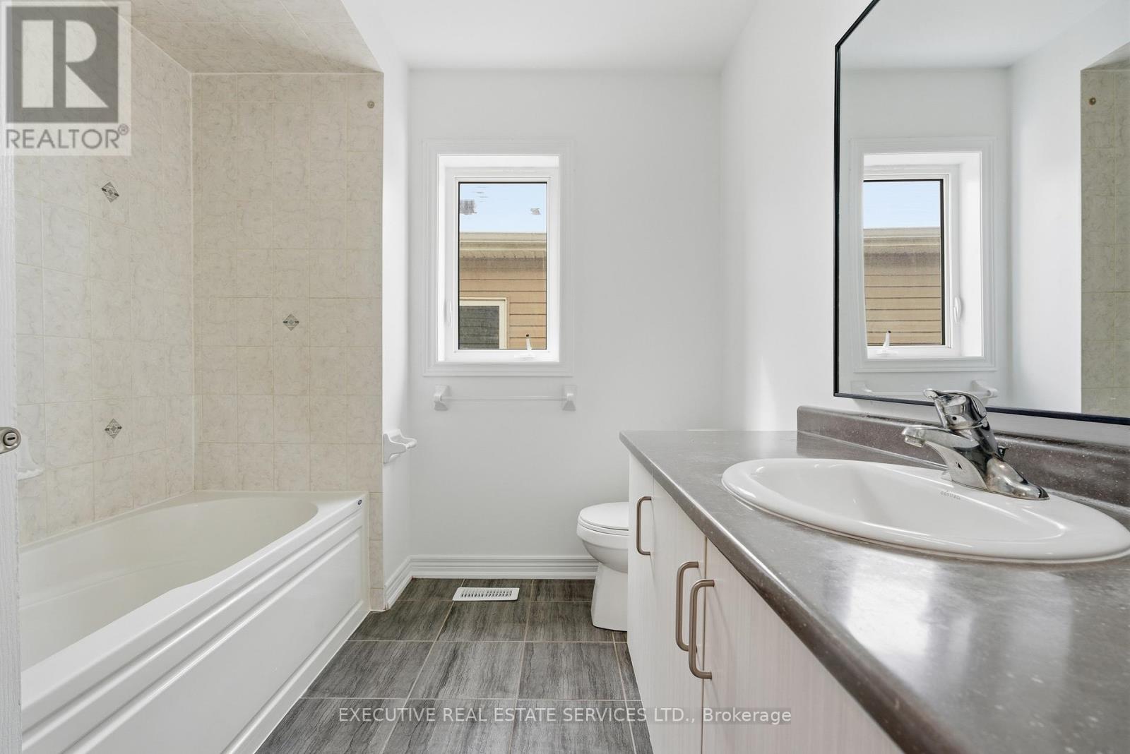 439 Linden Drive, Cambridge, Ontario  N3H 4R6 - Photo 29 - X12748148