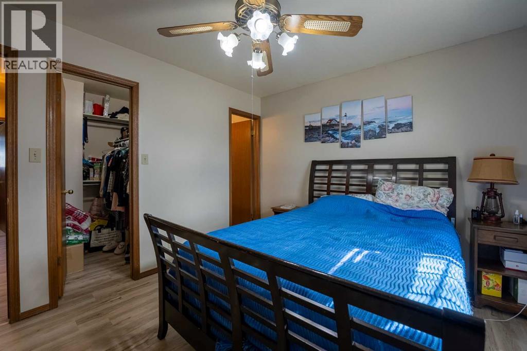 198 Mt Blakiston Road W, Lethbridge, Alberta  T1K 6M5 - Photo 27 - A2290960