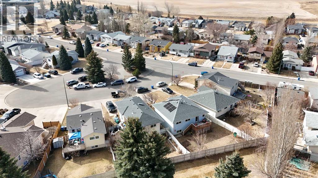 198 Mt Blakiston Road W, Lethbridge, Alberta  T1K 6M5 - Photo 9 - A2290960