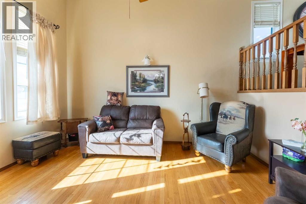 198 Mt Blakiston Road W, Lethbridge, Alberta  T1K 6M5 - Photo 16 - A2290960