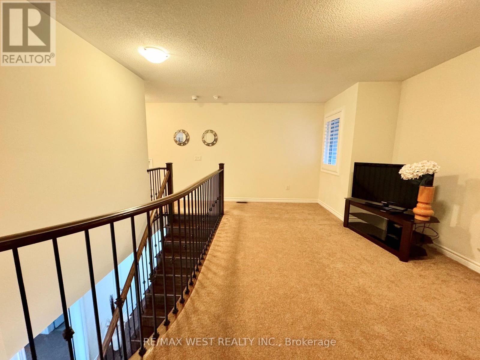 24 Maple Cider Street, Caledon, Ontario  L7C 4B8 - Photo 40 - W12859210