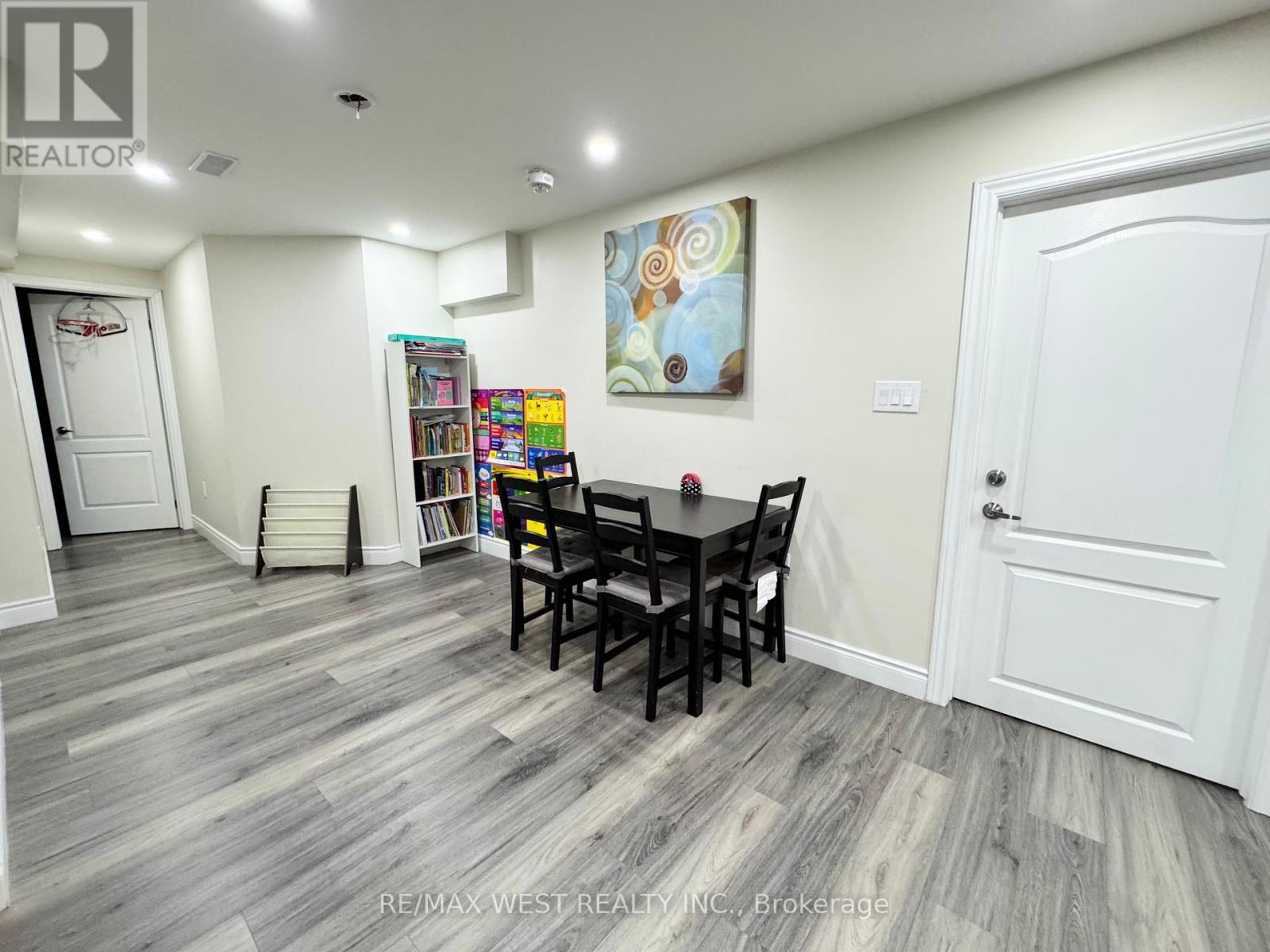 24 Maple Cider Street, Caledon, Ontario  L7C 4B8 - Photo 47 - W12859210