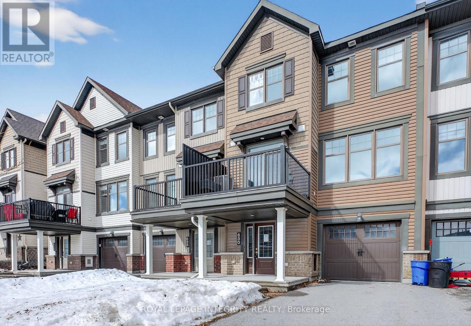 630 Lauraleaf Crescent, Ottawa, Ontario  K2J 6G9 - Photo 2 - X12858634