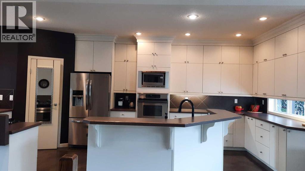 2070 Newcastle Trail, Drumheller, Alberta  T0J 0Y2 - Photo 10 - A2290857