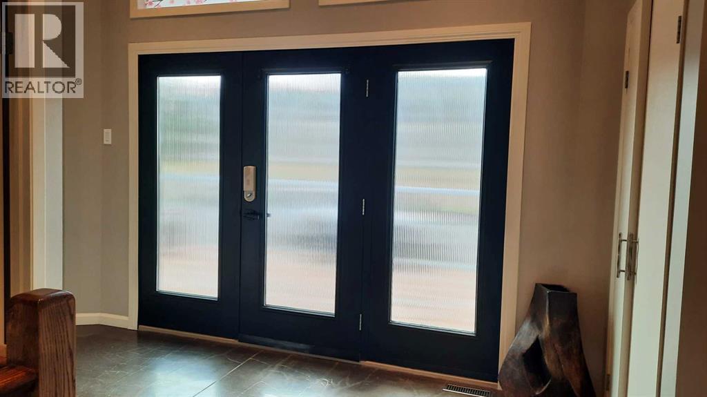 2070 Newcastle Trail, Drumheller, Alberta  T0J 0Y2 - Photo 4 - A2290857