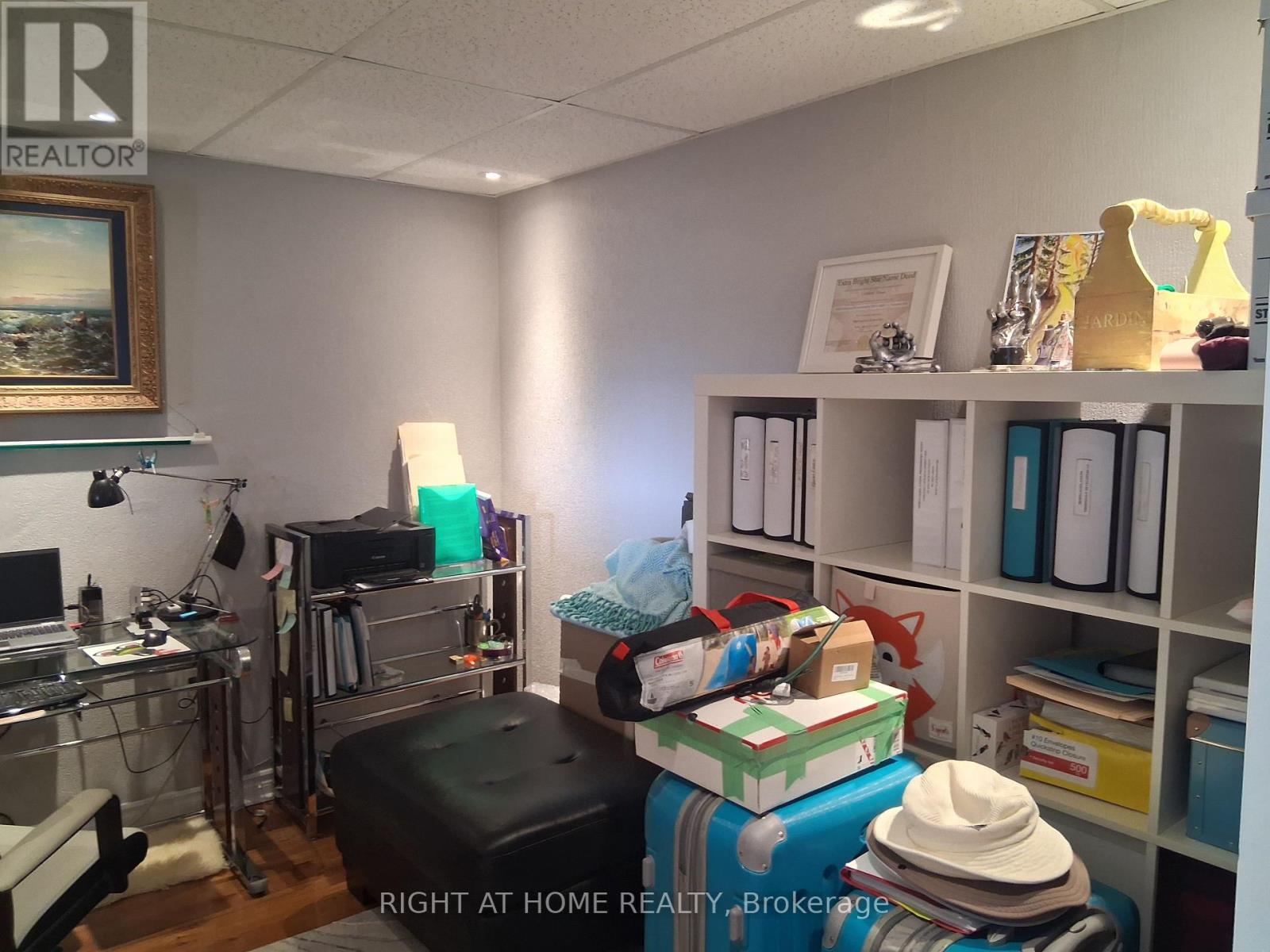 1010 - 235 Grandravine Drive, Toronto, Ontario  M3N 1J2 - Photo 11 - W12859560