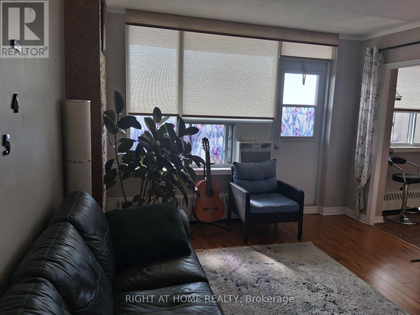 1010 - 235 Grandravine Drive, Toronto, Ontario  M3N 1J2 - Photo 7 - W12859560