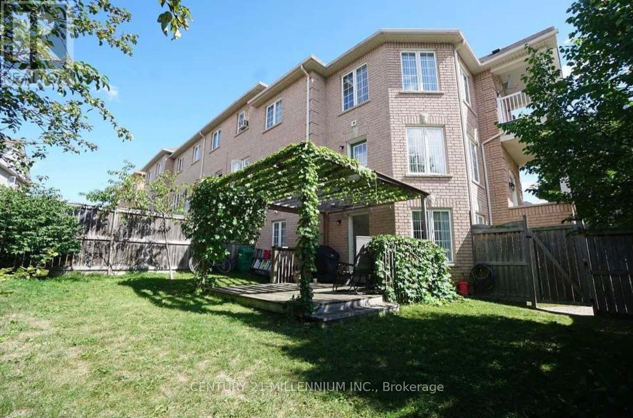 Bsmt - 23 Pefferlaw Circle, Brampton, Ontario  L6Y 0L2 - Photo 3 - W12848708