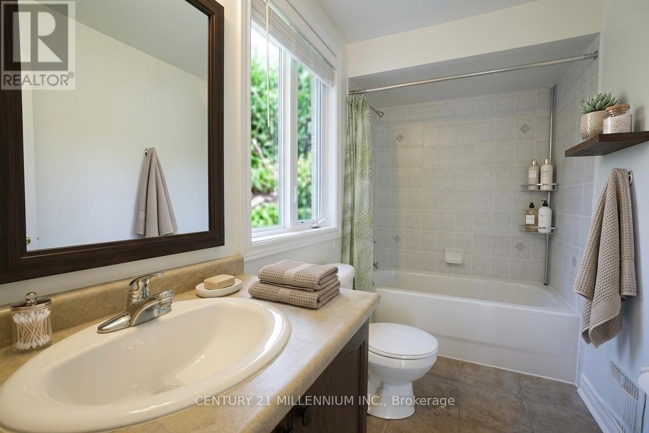 Bsmt - 23 Pefferlaw Circle, Brampton, Ontario  L6Y 0L2 - Photo 6 - W12848708