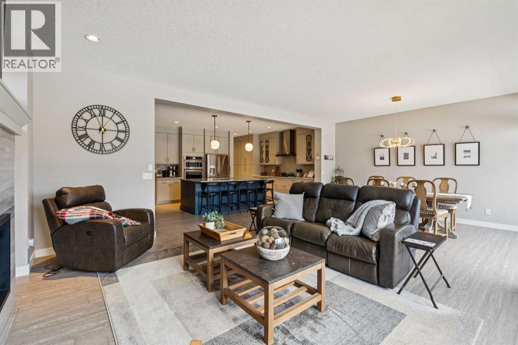 17 Cranbrook Circle Se, Calgary, Alberta  T3M 2J5 - Photo 17 - A2288102