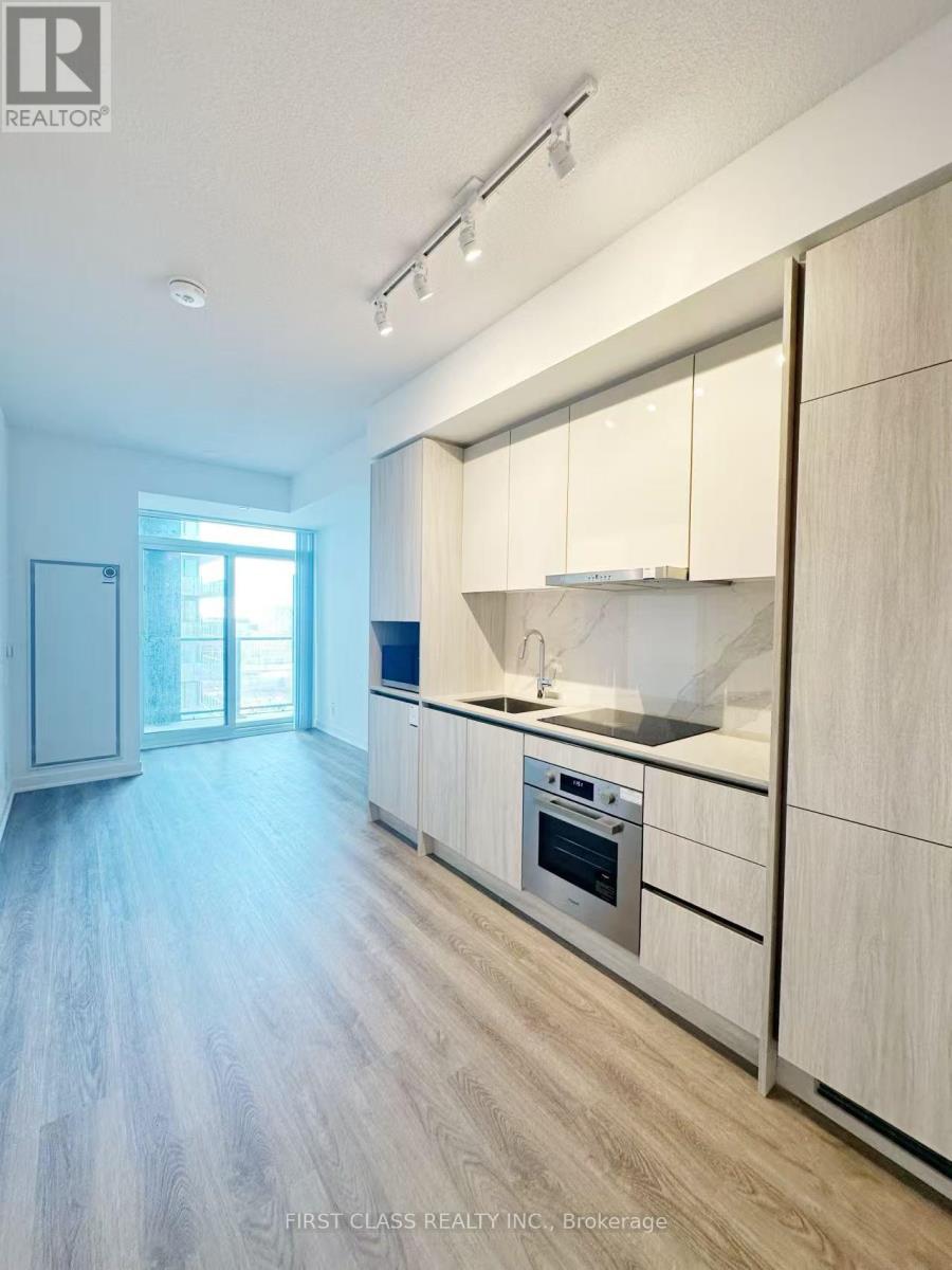 2009 - 180 Front Street E, Toronto, Ontario  M5A 0K9 - Photo 2 - C12859730