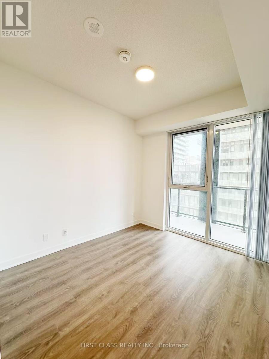 2009 - 180 Front Street E, Toronto, Ontario  M5A 0K9 - Photo 3 - C12859730