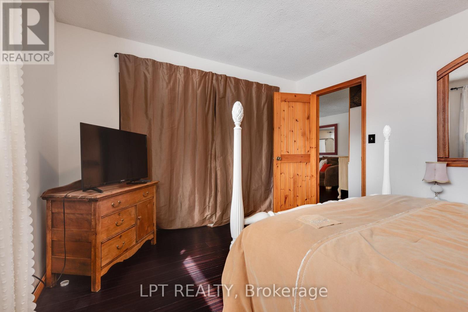 3923 Guest Road, Innisfil, Ontario  L9S 2T2 - Photo 20 - N12859734