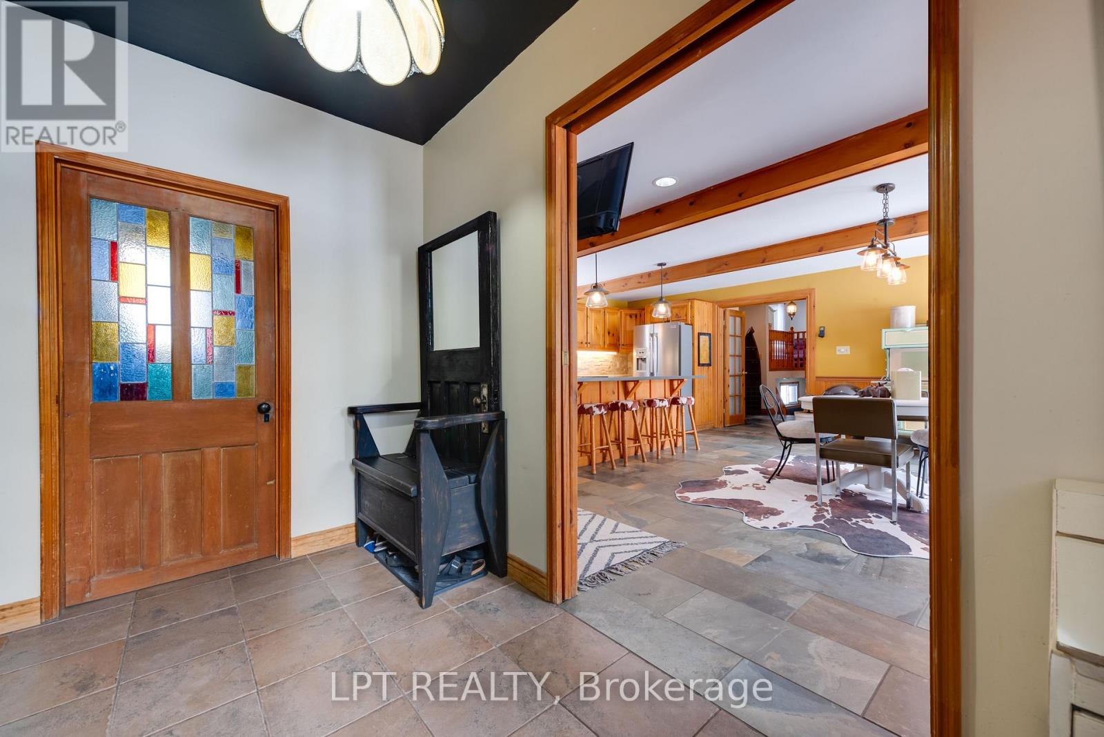 3923 Guest Road, Innisfil, Ontario  L9S 2T2 - Photo 9 - N12859734