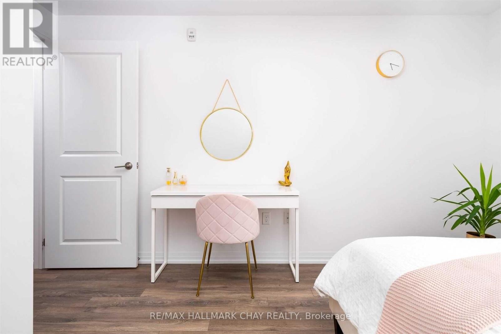 403 - 304 Essa Road, Barrie, Ontario  L9J 0H4 - Photo 10 - S12859728