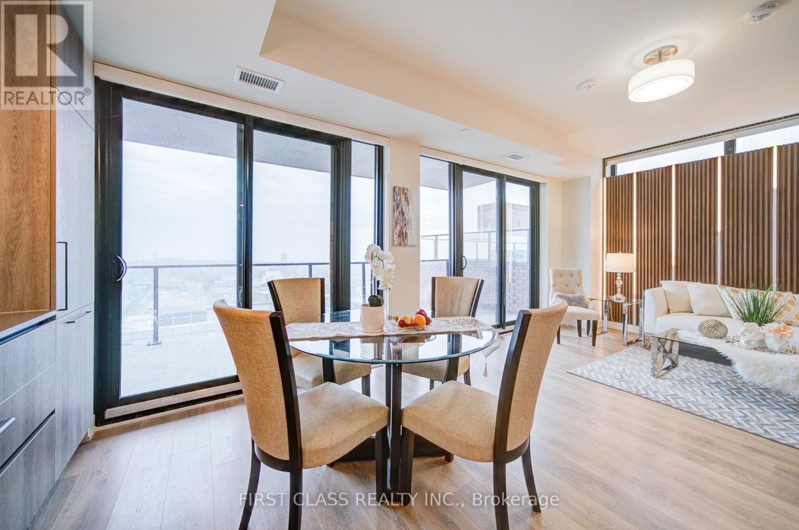 1604 - 181 Sterling Road, Toronto, Ontario  M6R 2B2 - Photo 2 - C12859240