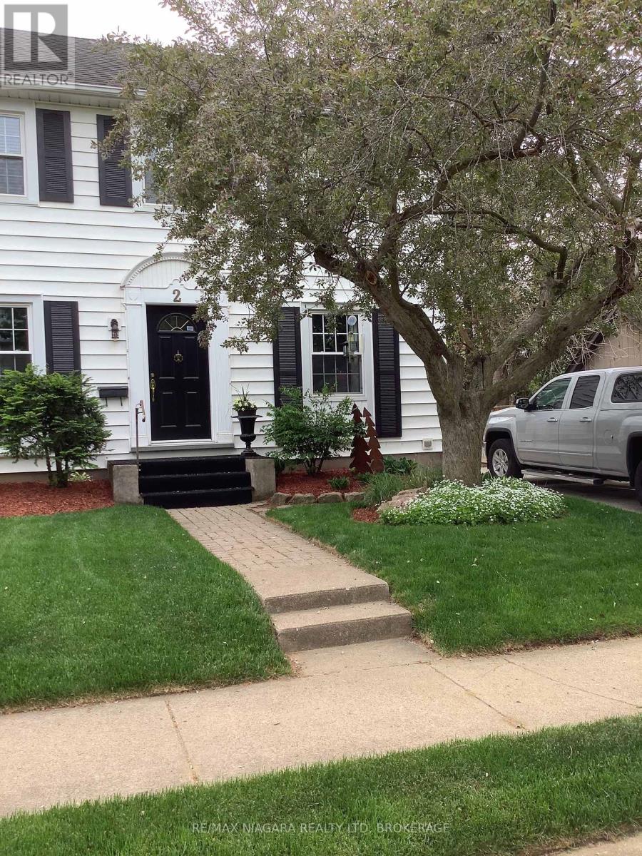 2 Gardiner Place, St. Catharines, Ontario L2R 1Y8 - Photo 30 - X12811180