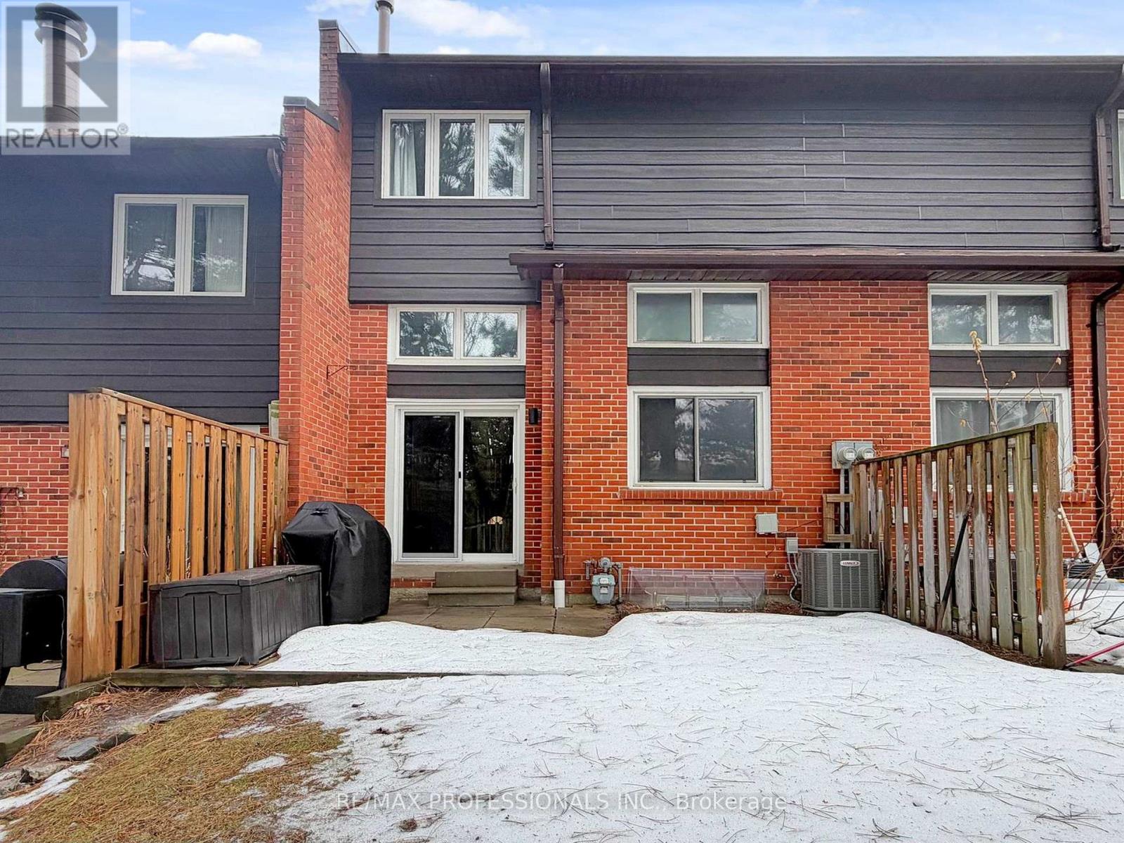 7 - 1755 Rathburn Road E, Mississauga, Ontario  L4W 2M8 - Photo 26 - W12859726