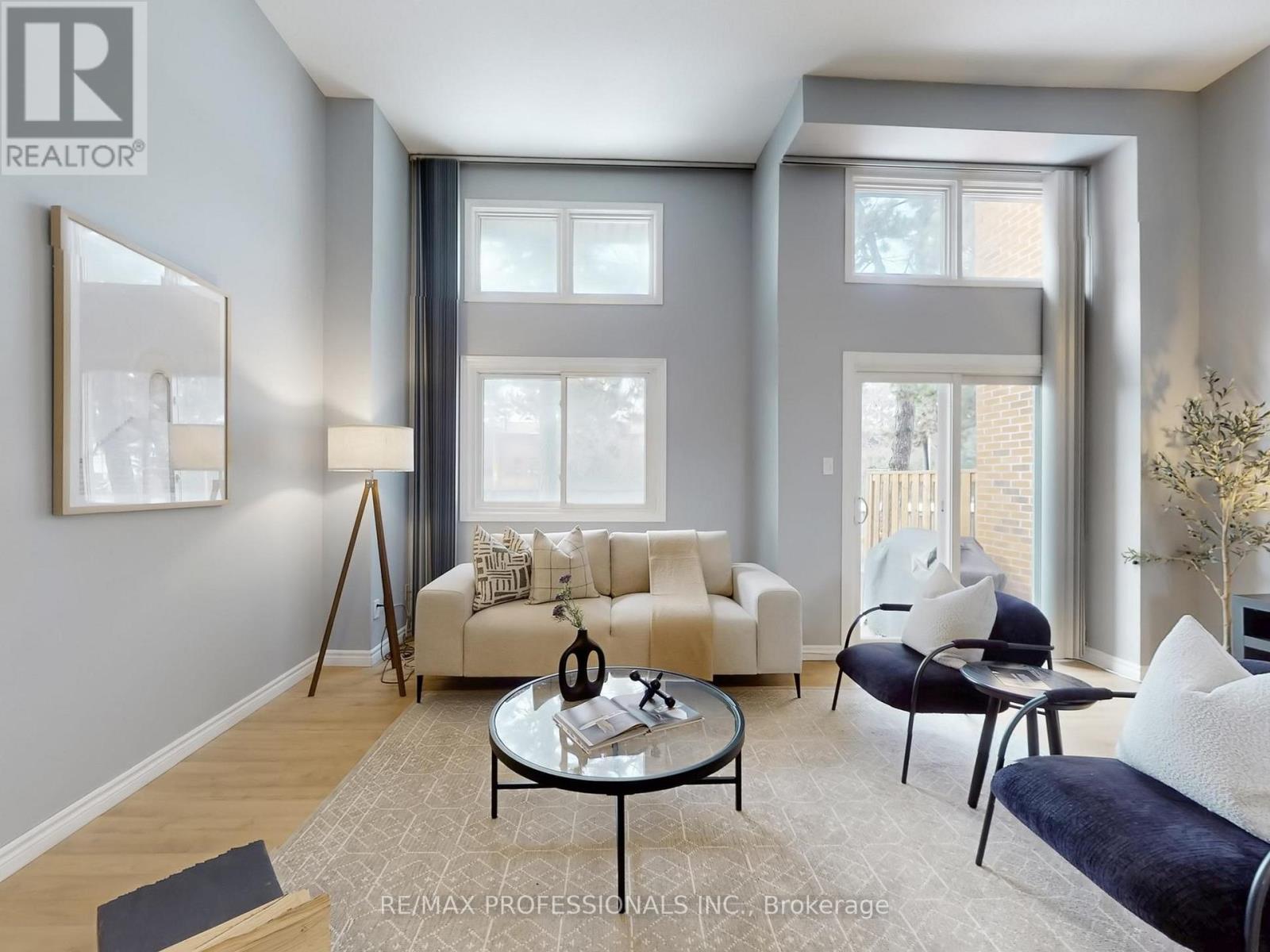 7 - 1755 Rathburn Road E, Mississauga, Ontario  L4W 2M8 - Photo 7 - W12859726