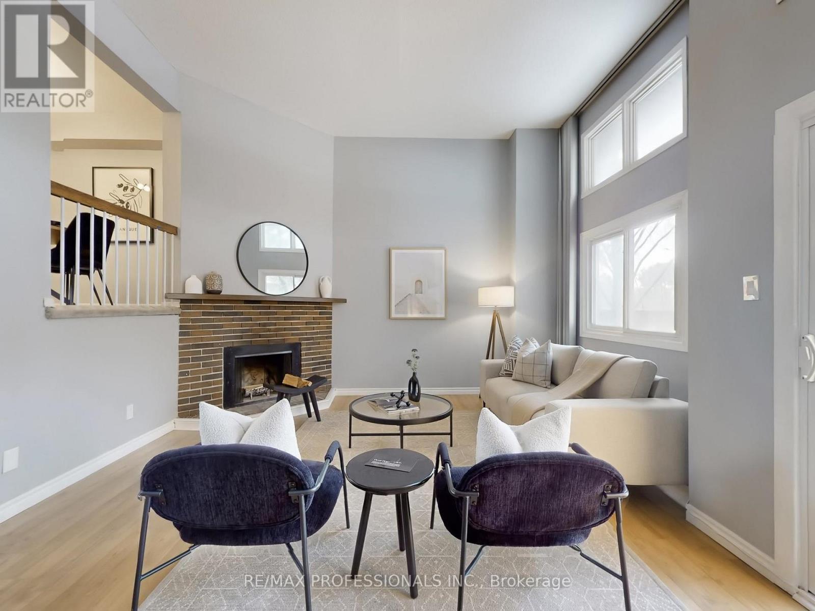 7 - 1755 Rathburn Road E, Mississauga, Ontario  L4W 2M8 - Photo 8 - W12859726