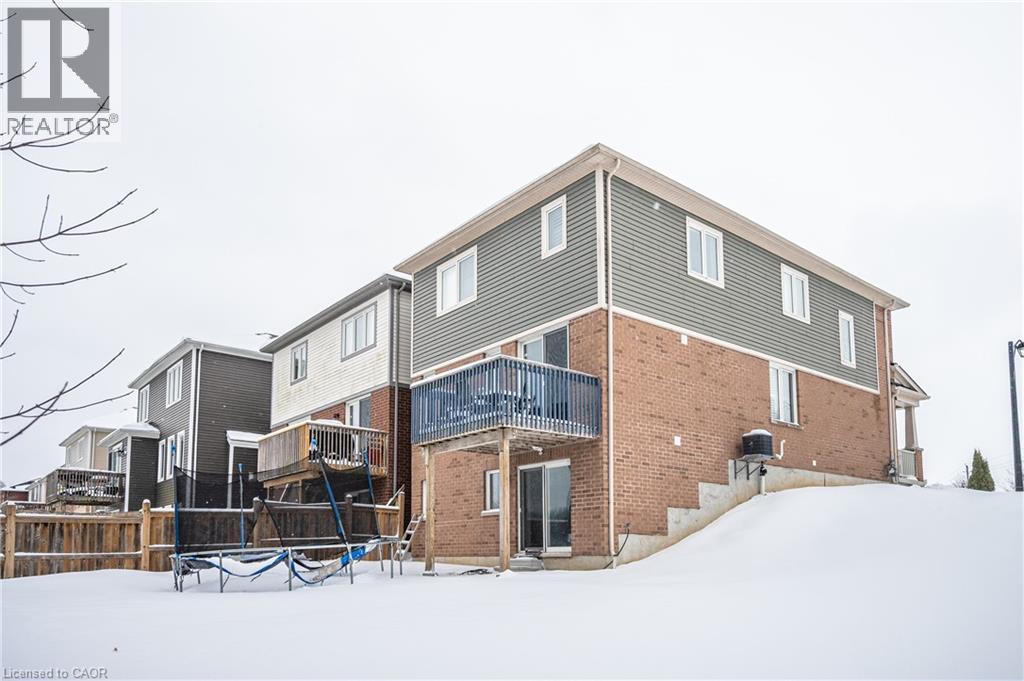 340 Shady Glen Crescent, Kitchener, Ontario  N2R 0J8 - Photo 4 - 40803295