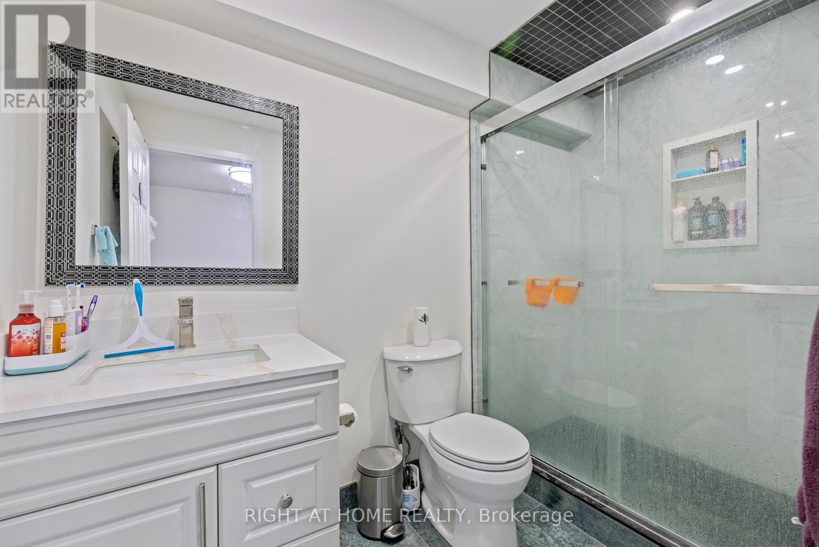 139 Freure Drive, Cambridge, Ontario  N1S 0A2 - Photo 18 - X12859738