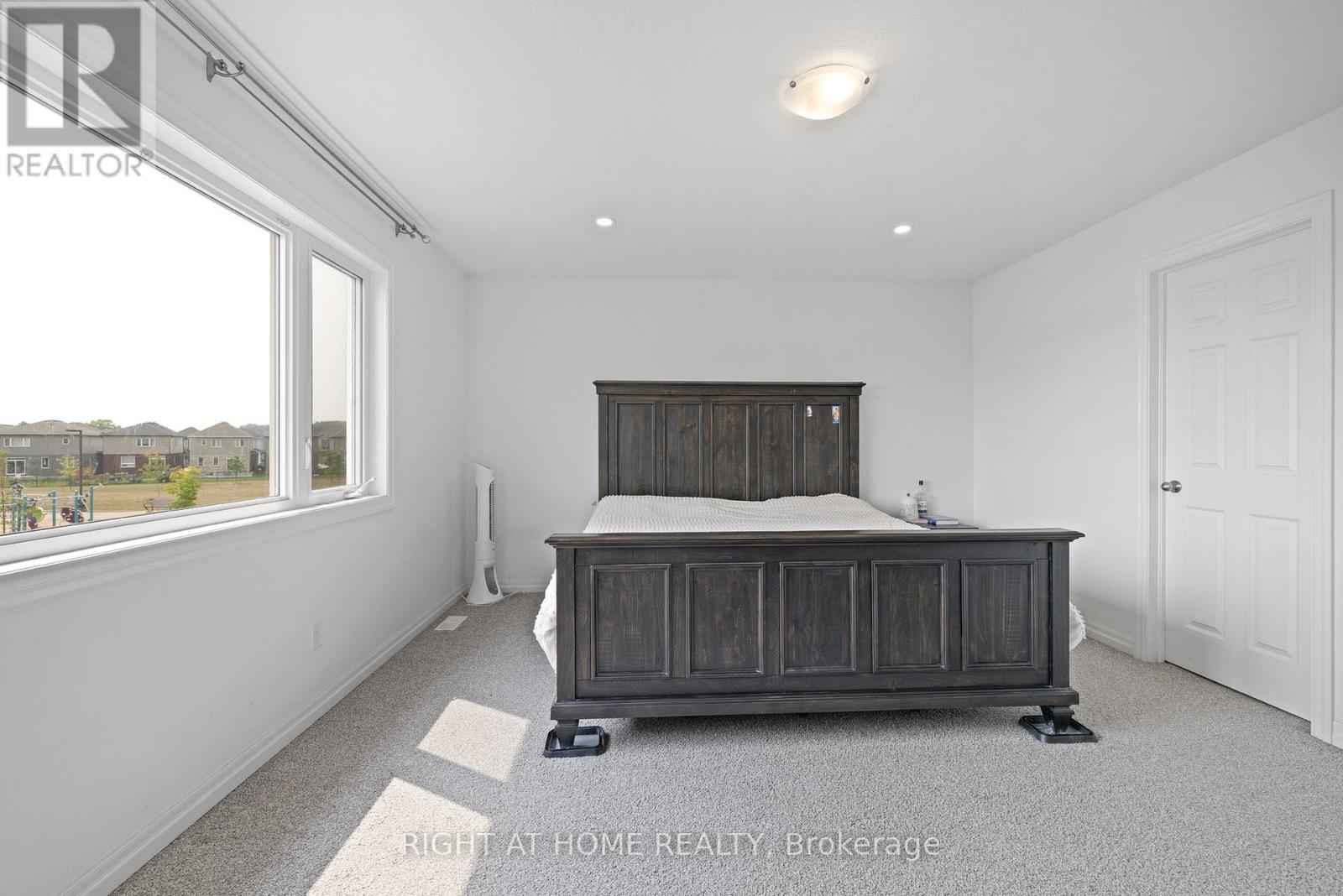 139 Freure Drive, Cambridge, Ontario  N1S 0A2 - Photo 26 - X12859738