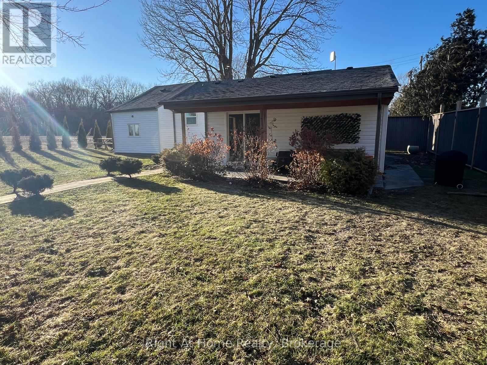 13192 Fysh Line, Chatham-Kent, Ontario  N0P 2K0 - Photo 28 - X12767268