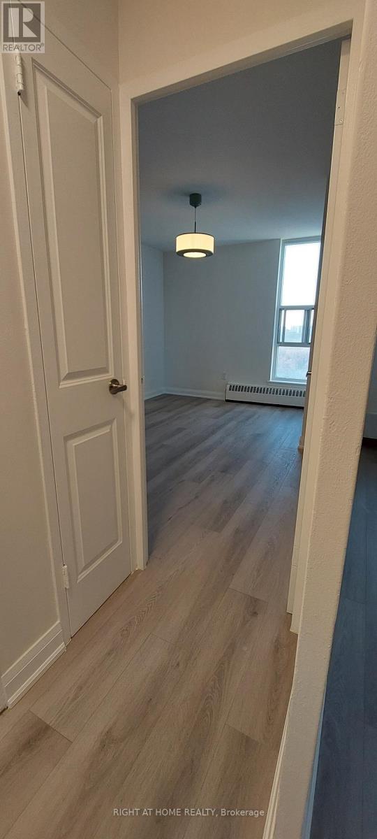 1607 - 235 Grandravine Drive, Toronto, Ontario  M3N 1J2 - Photo 9 - W12859558