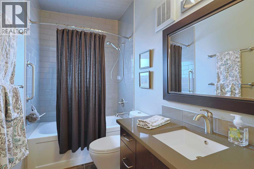 5219 Brisebois Drive Nw, Calgary, Alberta  T2L 2G7 - Photo 19 - A2288012