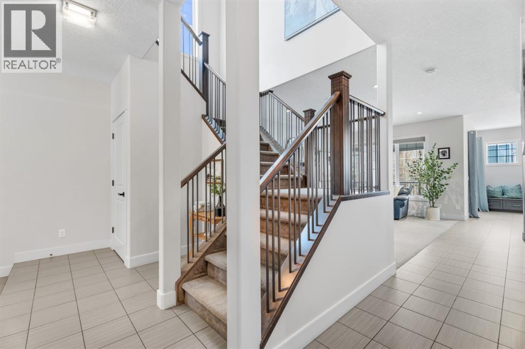 95 Mahogany Manor Se, Calgary, Alberta  T3M 0Y2 - Photo 6 - A2289615