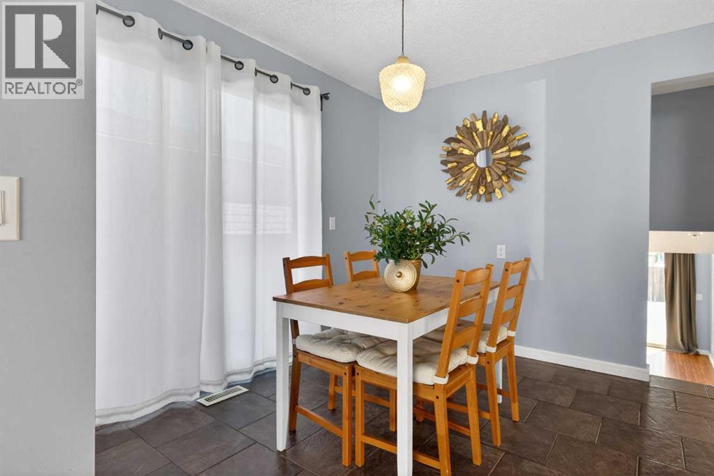 8005 Ranchview Drive Nw, Calgary, Alberta  T3G 1S7 - Photo 10 - A2291292