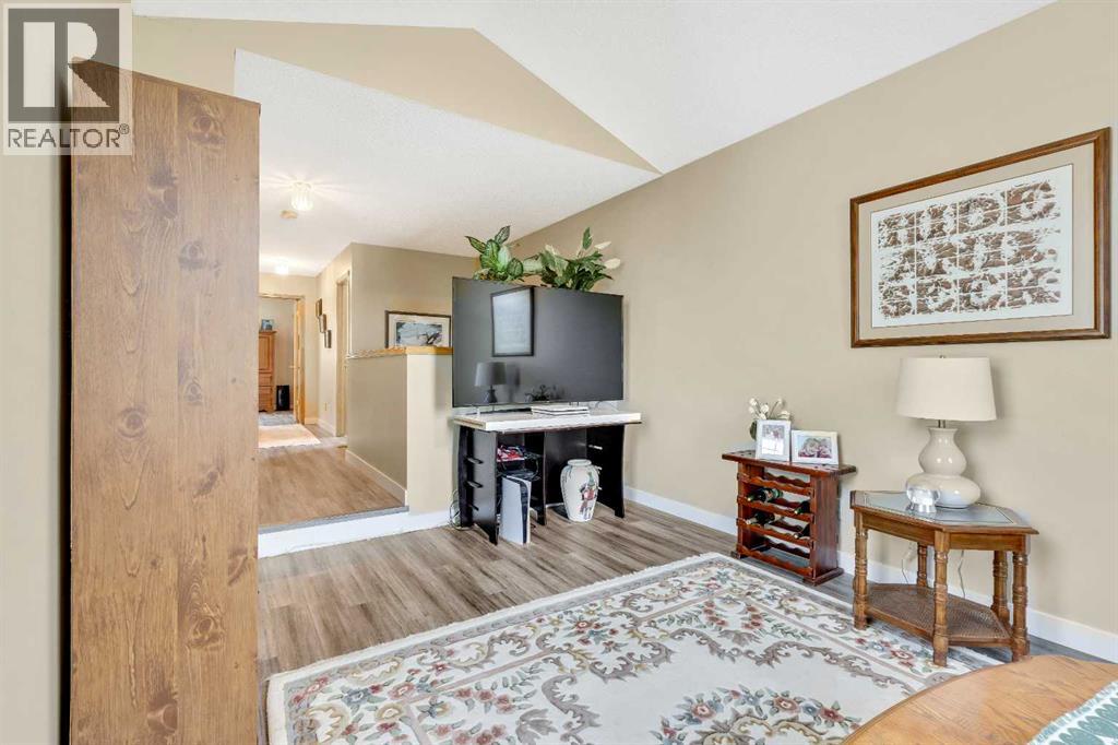 166 Harvest Rose Circle Ne, Calgary, Alberta  T3K 4M7 - Photo 11 - A2269222