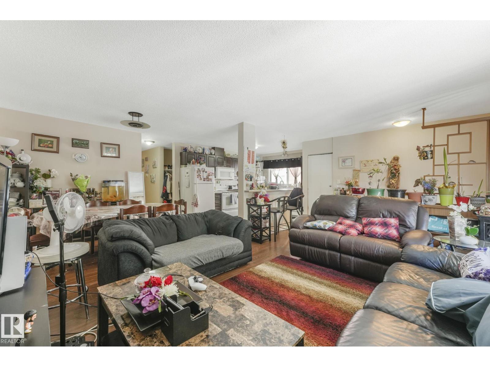 10418-20 147 St Nw Nw, Edmonton, Alberta  T5N 3C5 - Photo 6 - E4476429