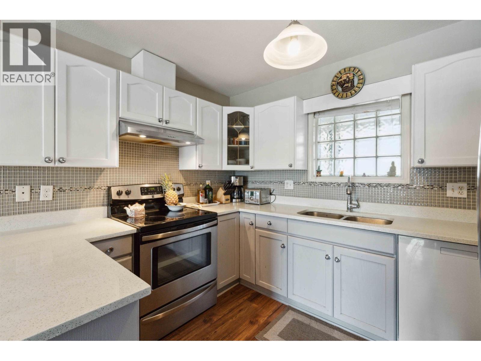 402 12025 207A STREET, Maple Ridge, British Columbia