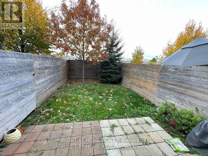 67 Magpie Way, Whitby (Blue Grass Meadows), Ontario  L1N 0K7 - Photo 5 - E12859756