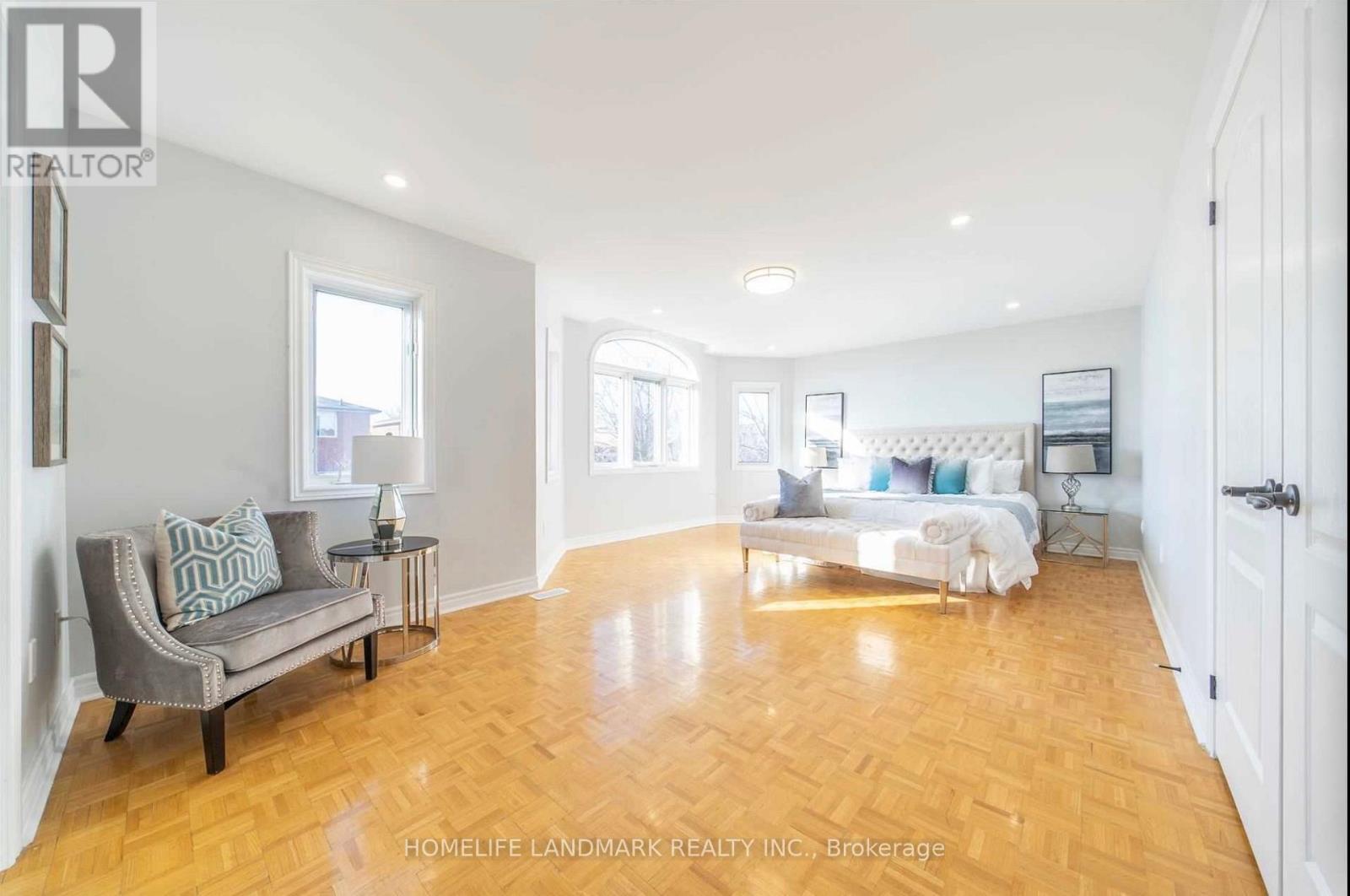 241 HIGHGLEN AVENUE, Markham, Ontario