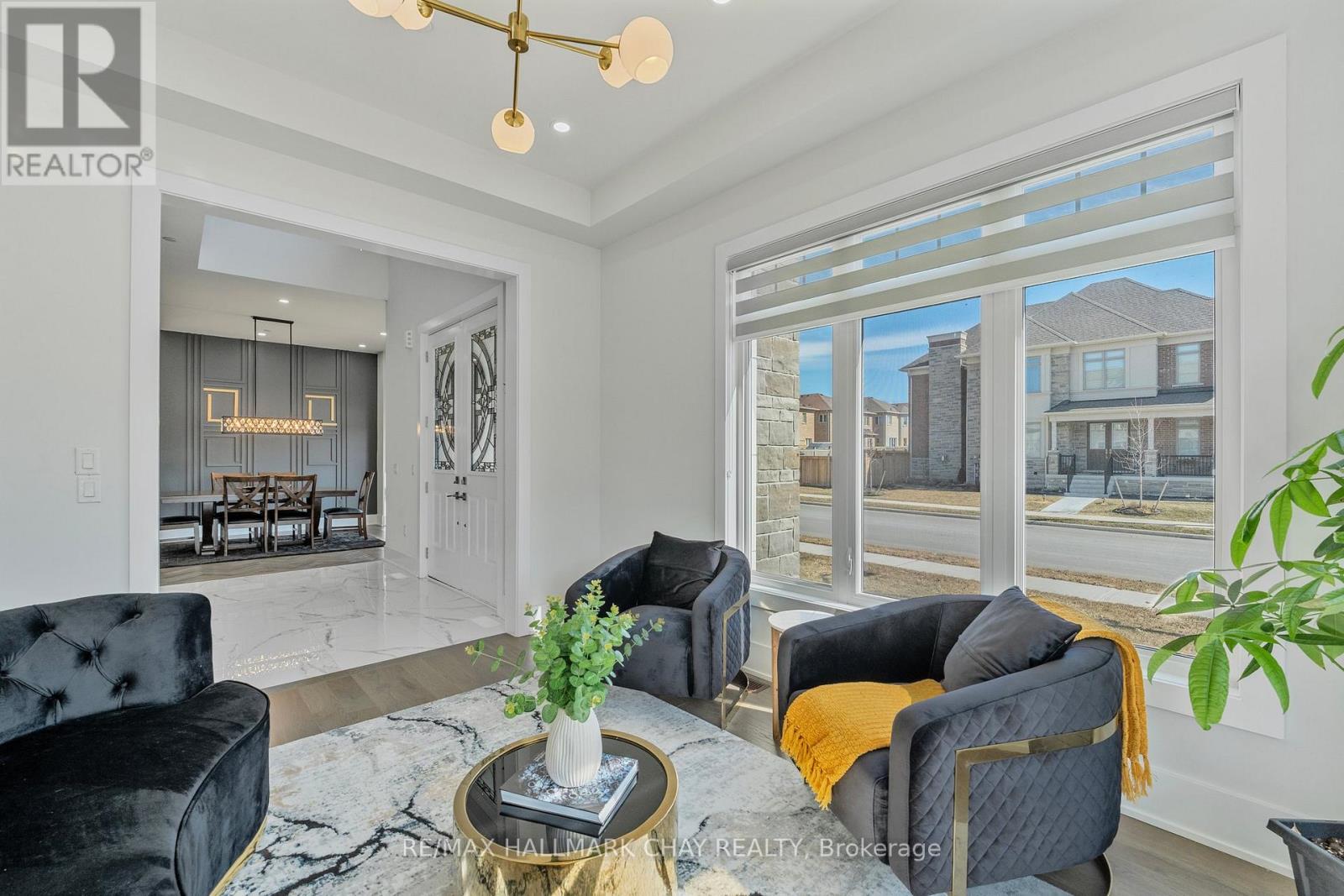 260 Sikura Circle, Aurora, Ontario  L4G 3Y8 - Photo 14 - N12823822