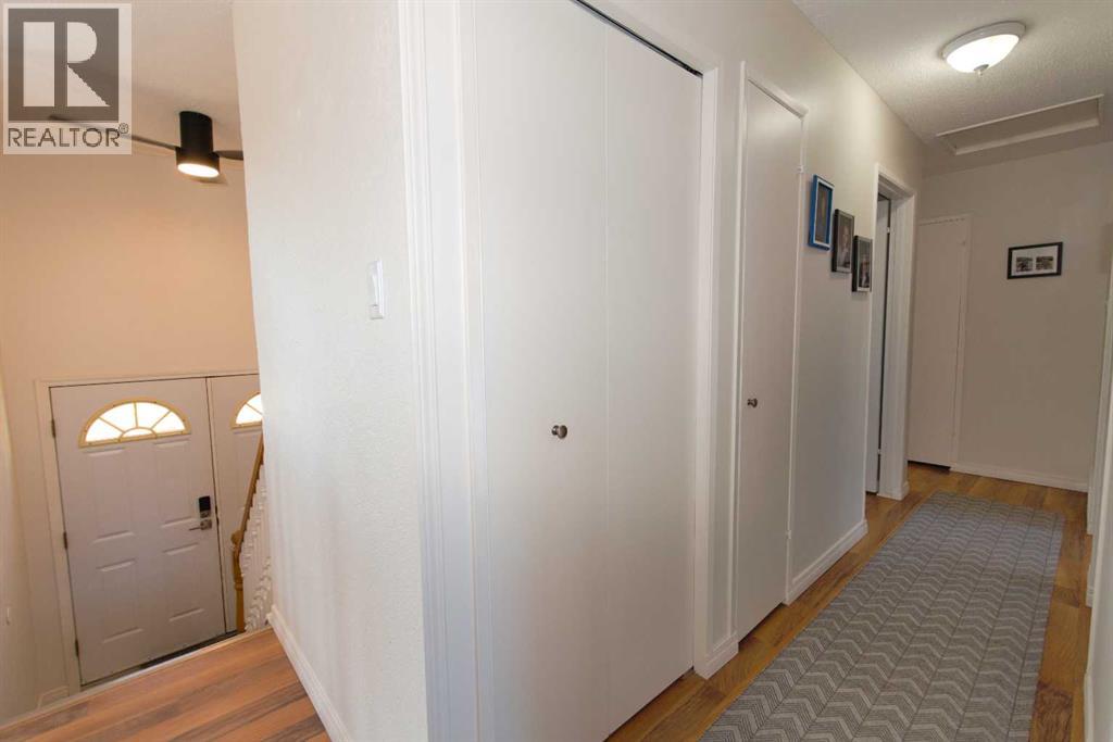 52 Cypress Way Se, Medicine Hat, Alberta  T1B 1G7 - Photo 7 - A2286532