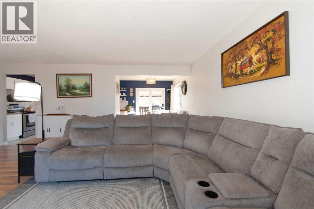 52 Cypress Way Se, Medicine Hat, Alberta  T1B 1G7 - Photo 8 - A2286532