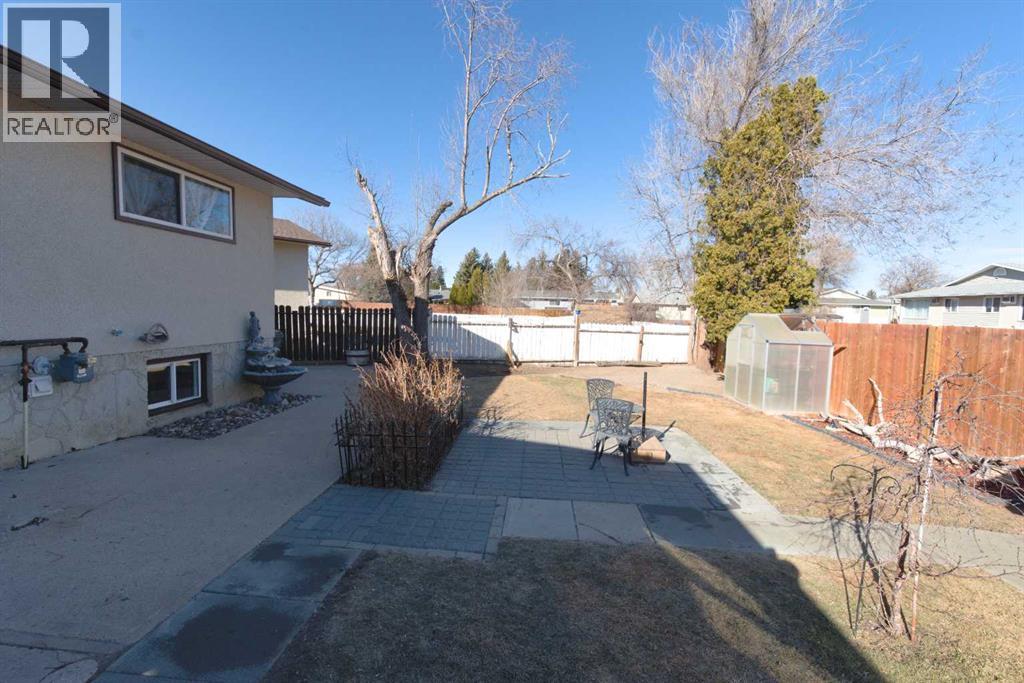 52 Cypress Way Se, Medicine Hat, Alberta  T1B 1G7 - Photo 38 - A2286532