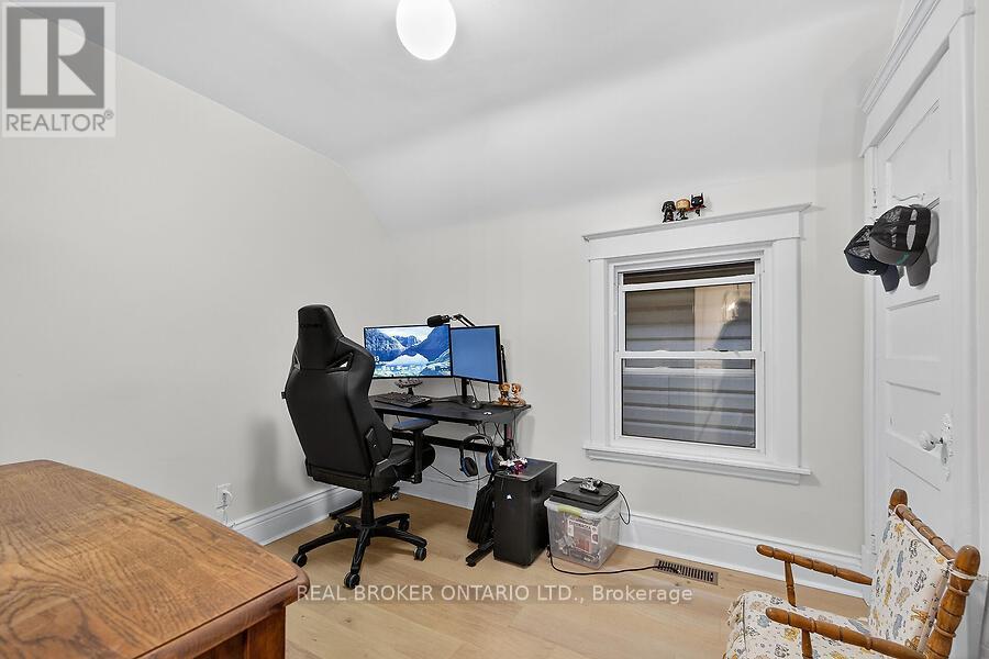 58 East Bend Avenue N, Hamilton, Ontario  L8L 7E3 - Photo 12 - X12859774