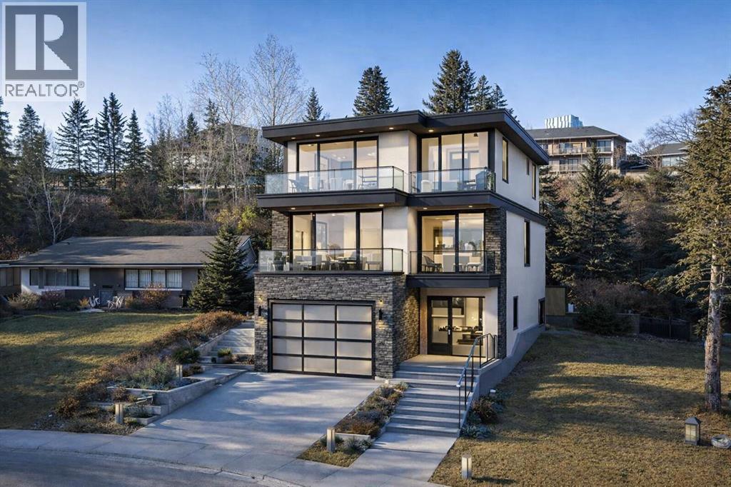 13 Hawthorne Crescent Nw, Calgary, Alberta  T2N 3V4 - Photo 9 - A2289174