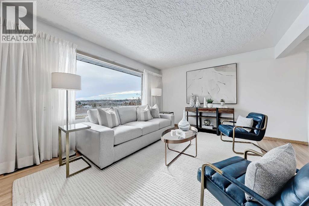 13 Hawthorne Crescent Nw, Calgary, Alberta  T2N 3V4 - Photo 13 - A2289174