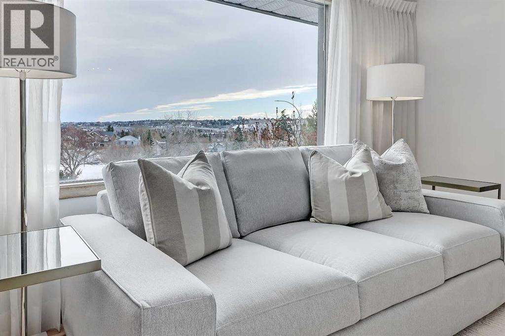 13 Hawthorne Crescent Nw, Calgary, Alberta  T2N 3V4 - Photo 15 - A2289174