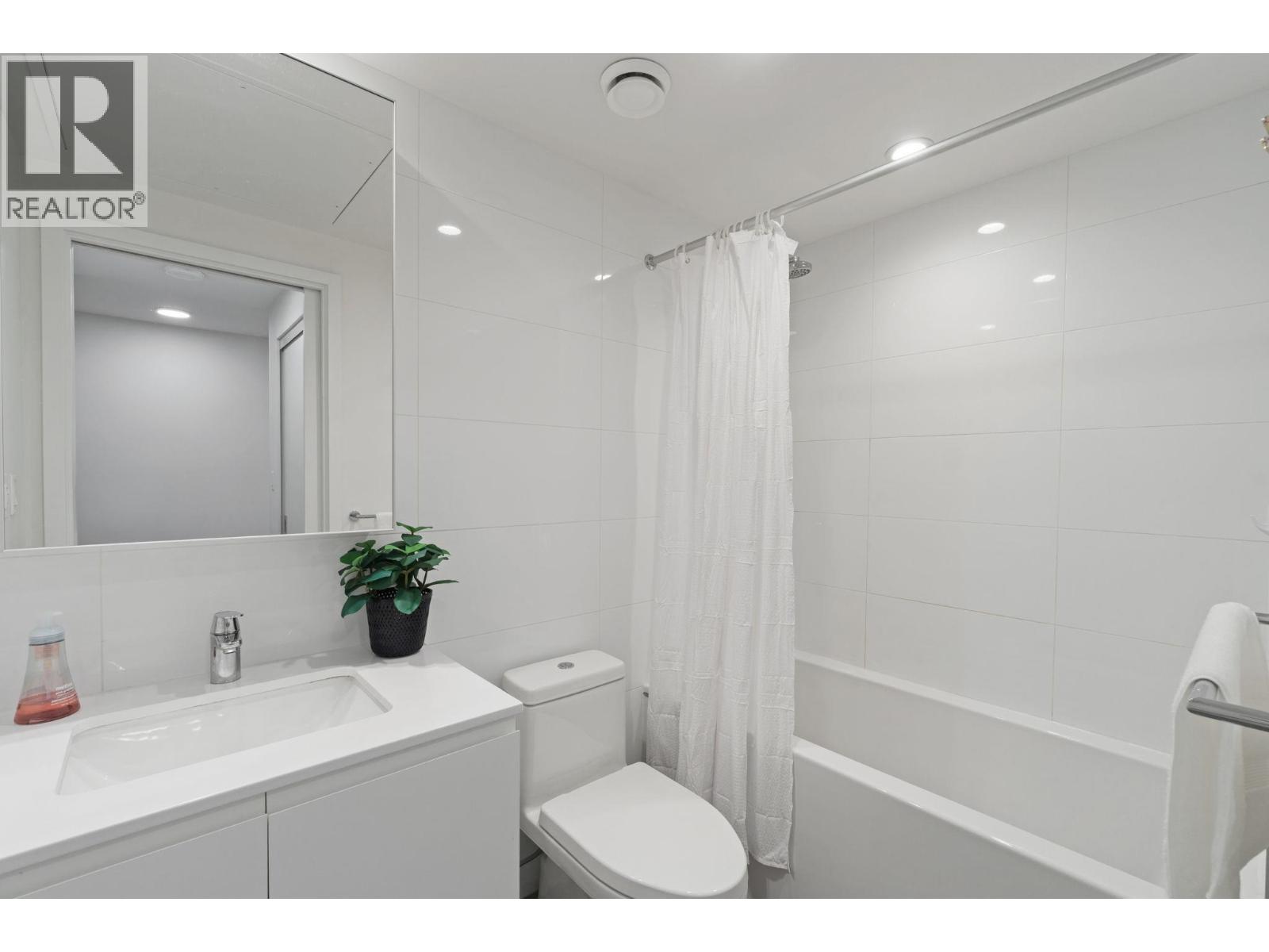 2801 3833 Evergreen Place, Burnaby, British Columbia  V3J 0M2 - Photo 17 - R3095796