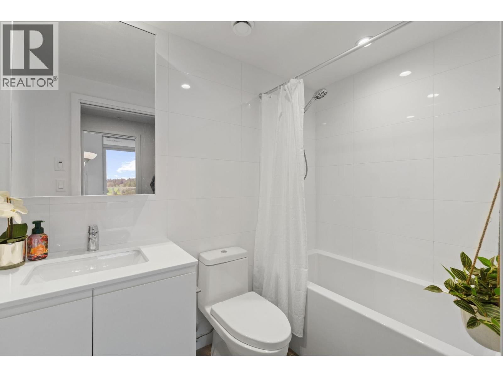 2801 3833 Evergreen Place, Burnaby, British Columbia  V3J 0M2 - Photo 13 - R3095796