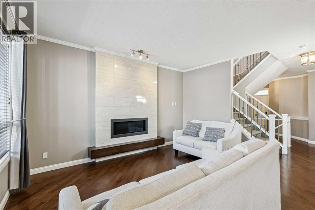 163 Cougar Ridge Manor Sw, Calgary, Alberta  T3H 0V3 - Photo 9 - A2290577