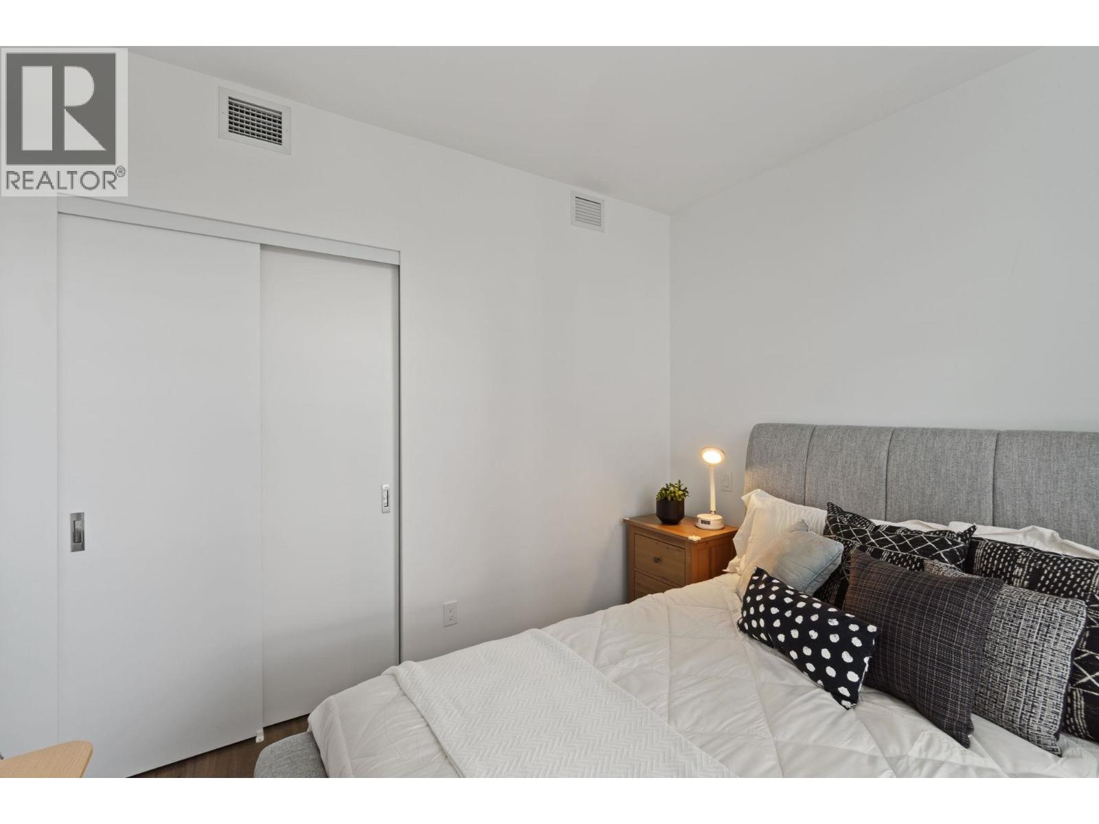 2801 3833 Evergreen Place, Burnaby, British Columbia  V3J 0M2 - Photo 15 - R3095796