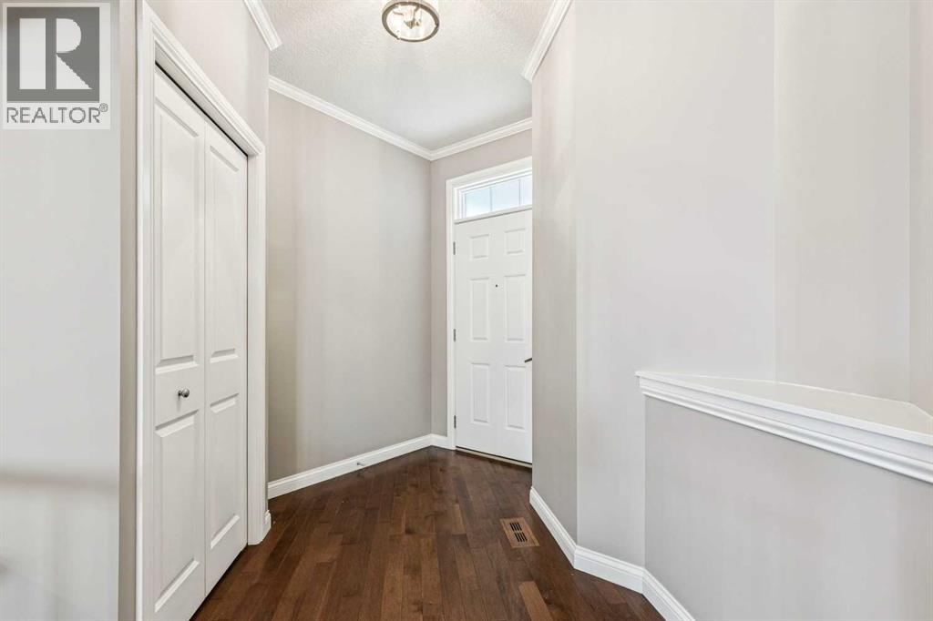 163 Cougar Ridge Manor Sw, Calgary, Alberta  T3H 0V3 - Photo 2 - A2290577